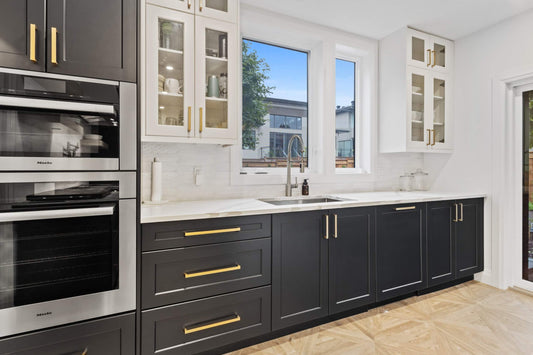 An Extensive Buying Guide For Custom Design Cabinetry For Your Sweet Home