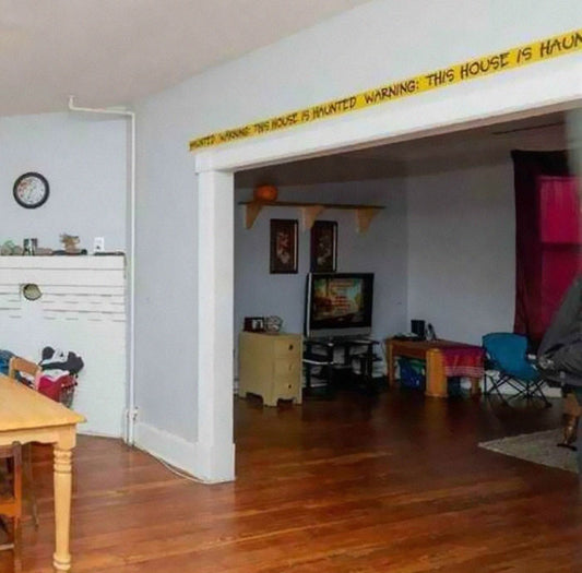 114 Real Estate Listings So Bad They Had To Be Shamed Online