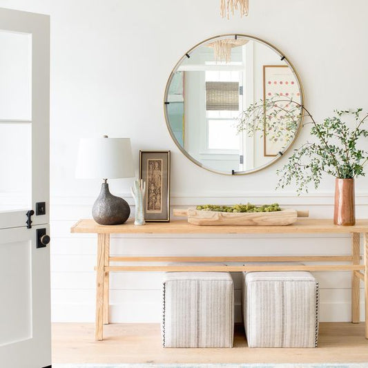 Create An Inviting Entryway With These Pro Tips